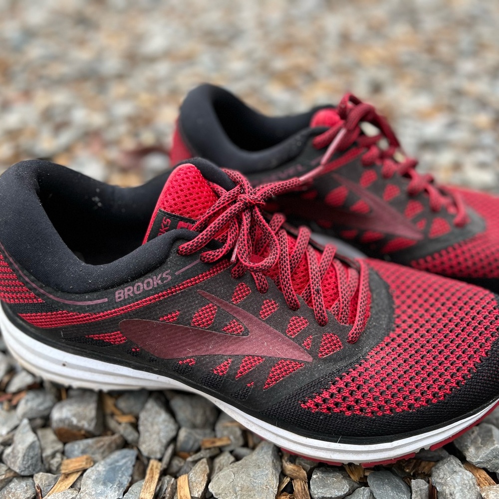 Brooks Revel running shoes